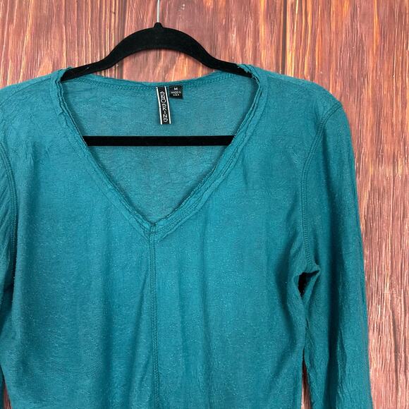 Snoskins Womens Blue V-neck Long Sleeve Top Size Medium M Casual Basic USA - Picture 2 of 5